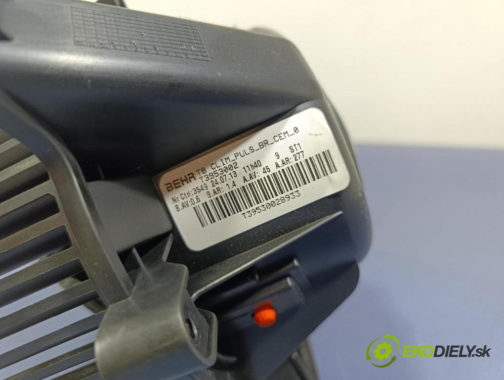 Peugeot 3008 2013 ventilátor Vzduch: T3953002