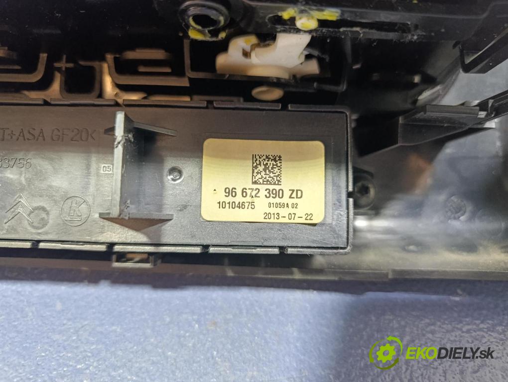 Peugeot 3008 2013 Přepínač Světel: Nouzový 96672390ZD