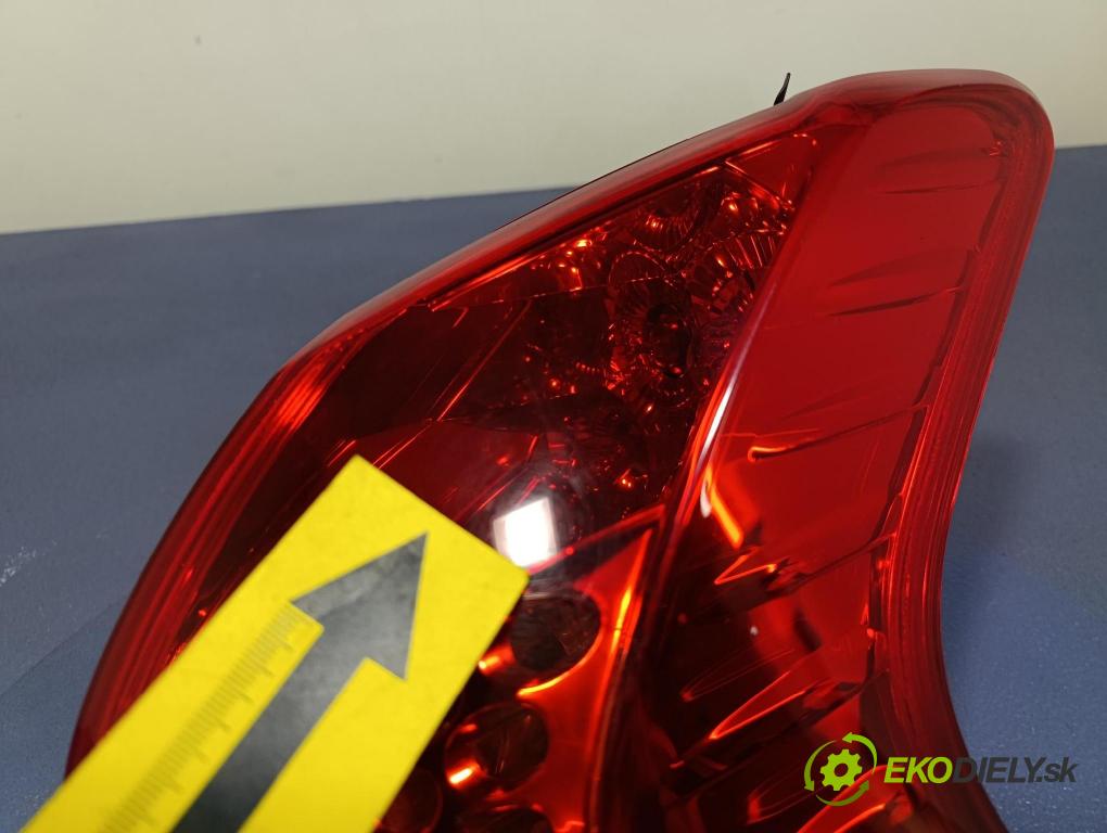 Peugeot 3008 2013 světlo Zad: Práva: Mimo: 9683460780