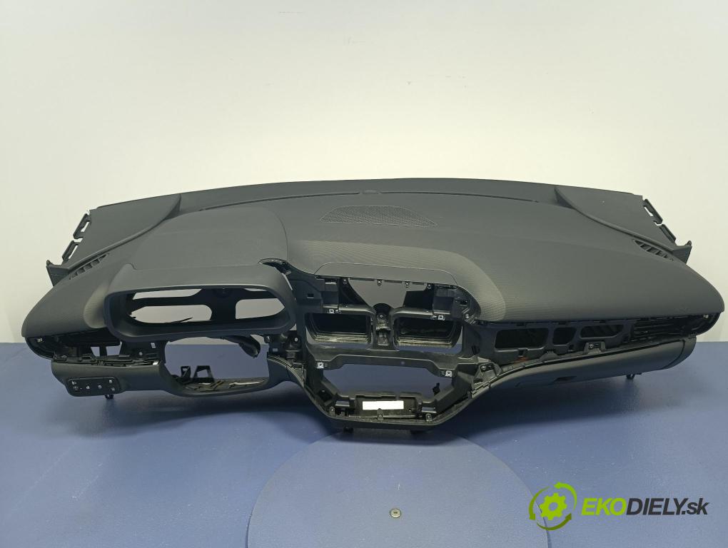 Hyundai I20 2022 kokpit,přistrojova deska
