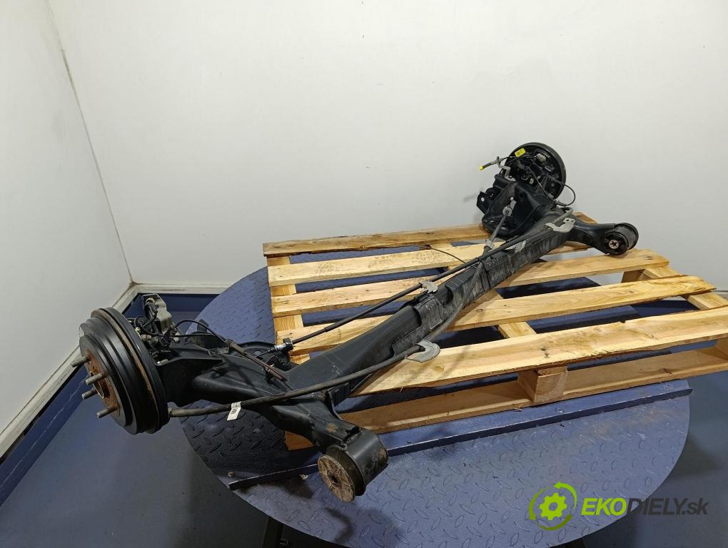 Hyundai I20 2022 výztuha Pozastavenia: Zad: