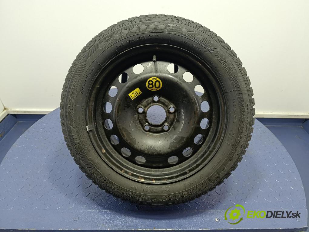 Opel Astra 2010 kolo Přístupné