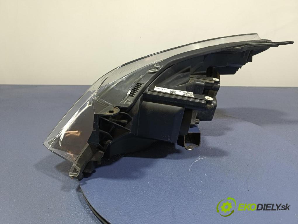 Opel Astra 2010 světlo v pravo: OP057-A301R