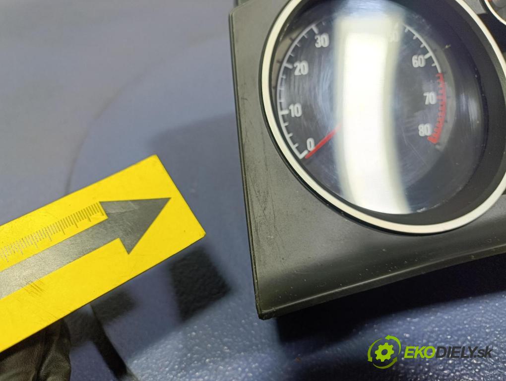 Opel Astra 2010 řídící jednotka Motor: 55571558