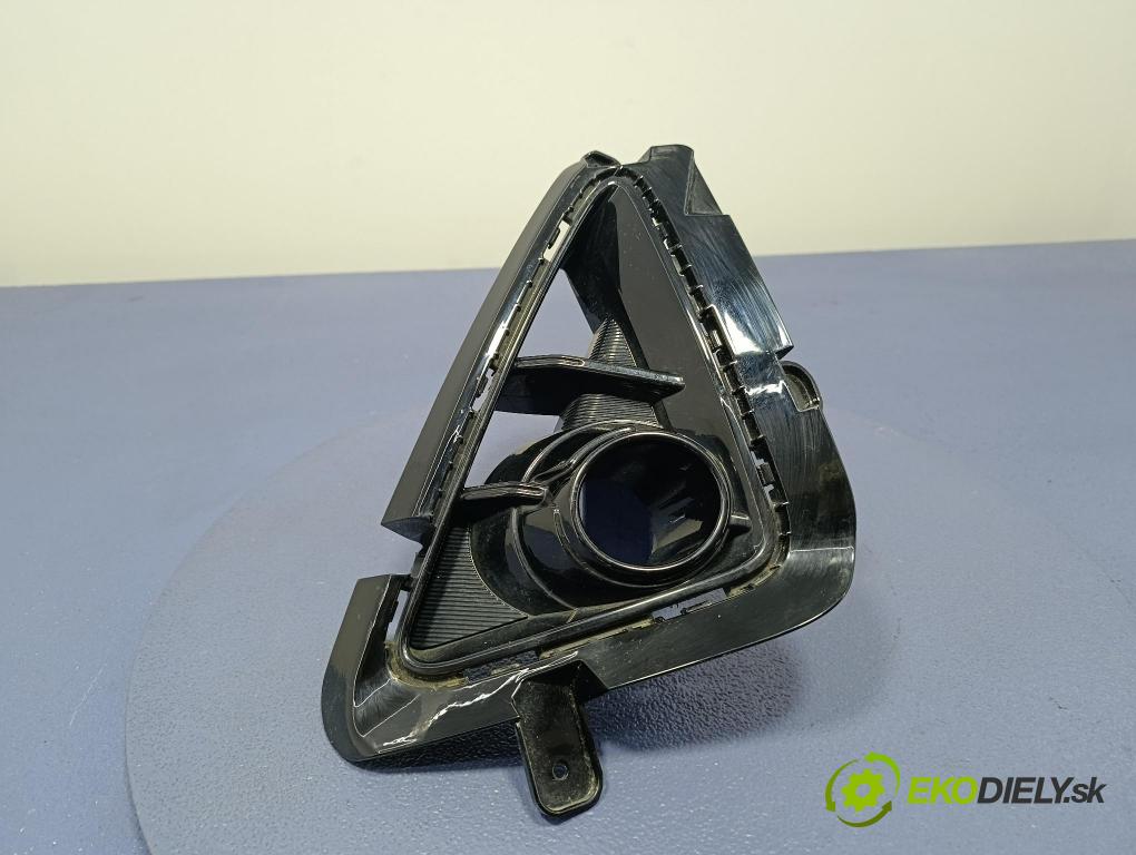 Hyundai I20 2022 blatnik Zad: v pravo: 86562-Q0000