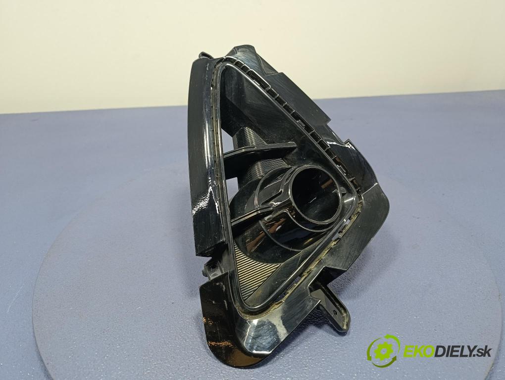 Hyundai I20 2022 blatnik Zad: v pravo: 86562-Q0000