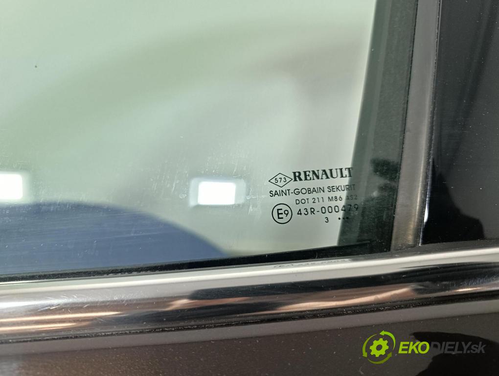 Renault Megane 2014 dvere Predné Vľavo: