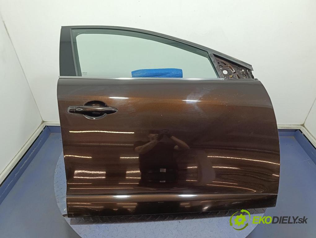 Renault Megane 2014 dvere Predné pravé