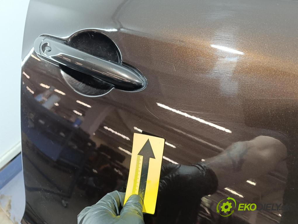 Renault Megane 2014 dvere Predné pravé