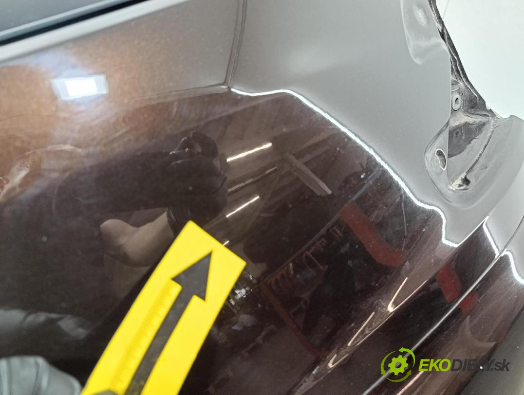 Renault Megane 2014 zadna dveře kufra: kufra: