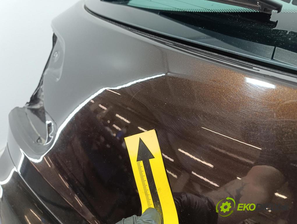 Renault Megane 2014 zadna dveře kufra: kufra: