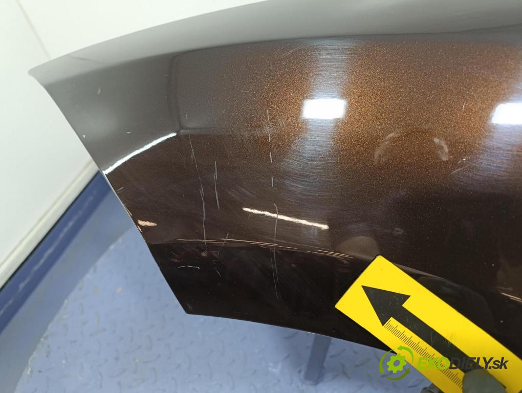Renault Megane 2014 blatník Predné Vľavo: