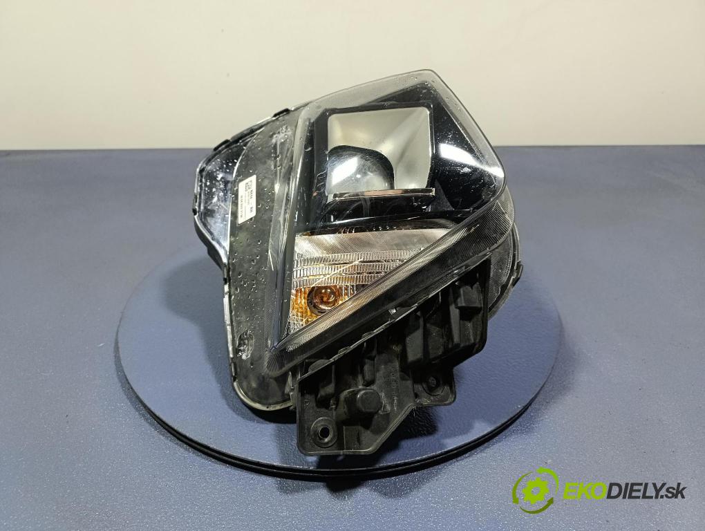 Hyundai Tucson 0 světlo v pravo: 792112020