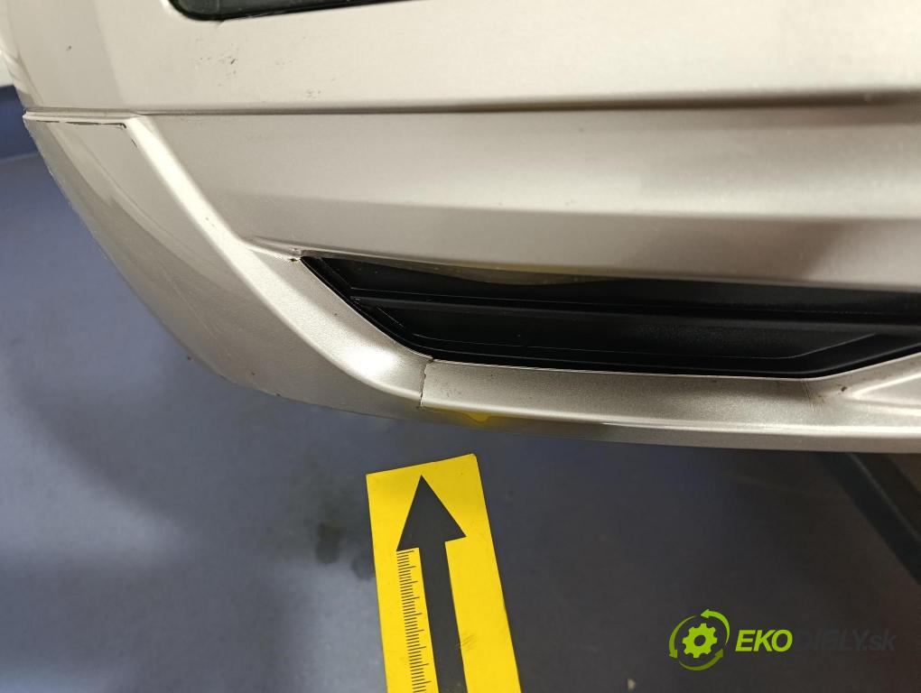 Volvo XC60 0 nárazník před 32234928