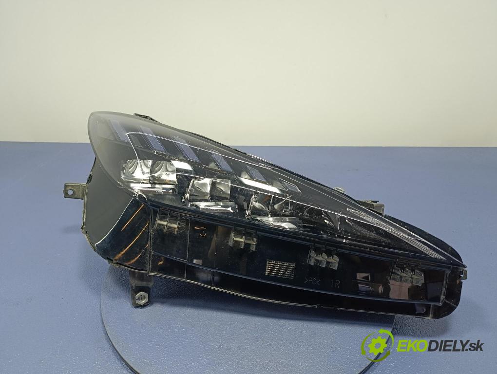 Mg Mg4 0 světlo v pravo: 11622344