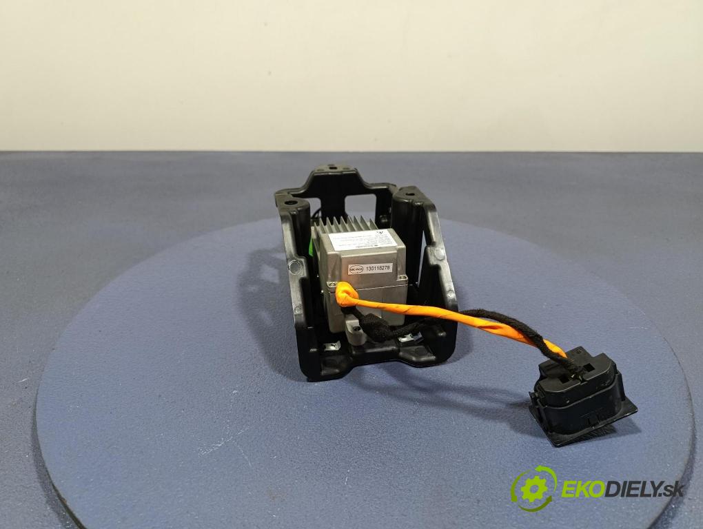 Citroen C4 2013 instalace Elektrický: 9688692880