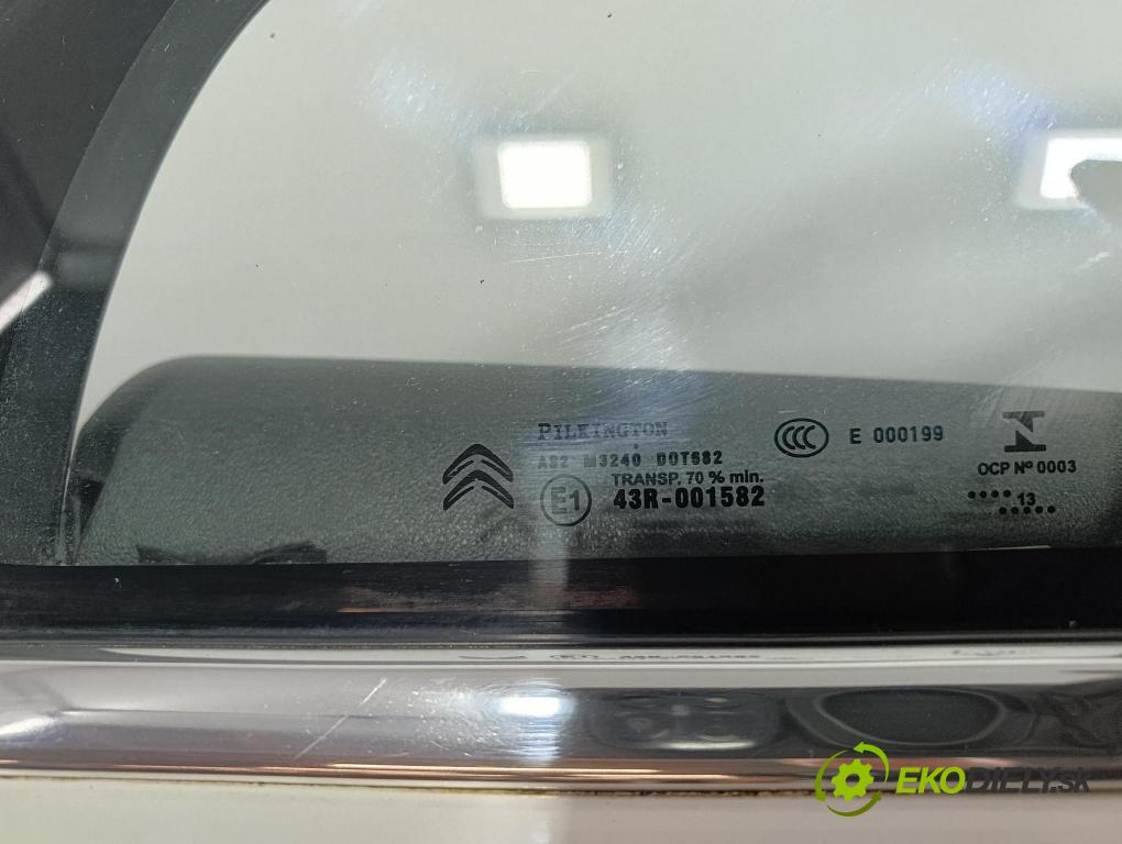 Citroen C4 2013 dveře před Vlevo, odjet:
