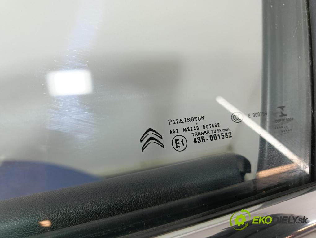 Citroen C4 2013 dveře před Vlevo, odjet:
