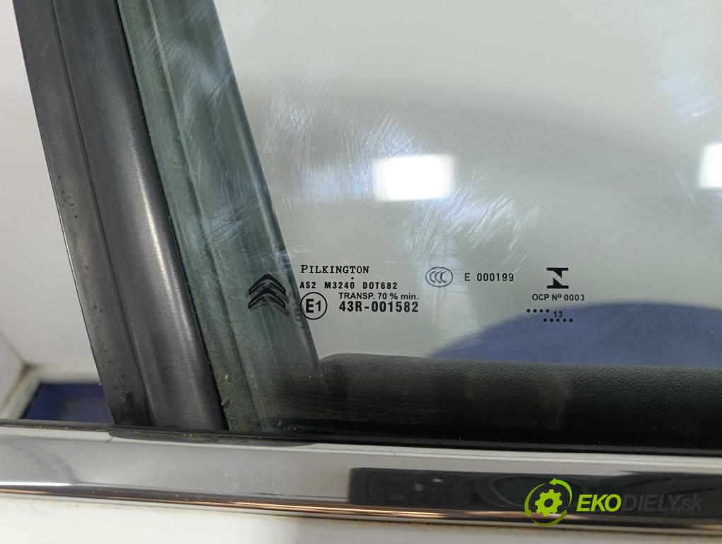 Citroen C4 2013 dveře před prave