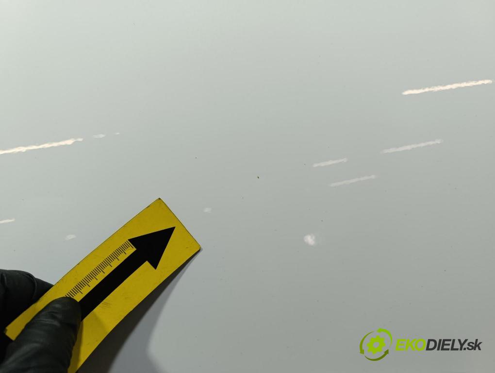 Citroen C4 2013 dveře před prave