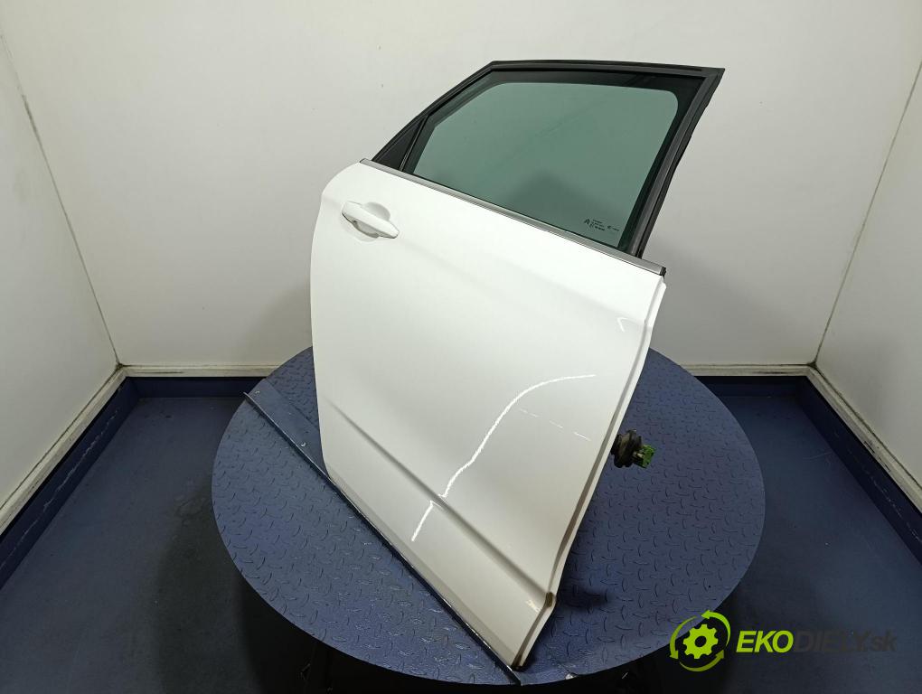 Citroen C4 2013 dveře Zad: prave
