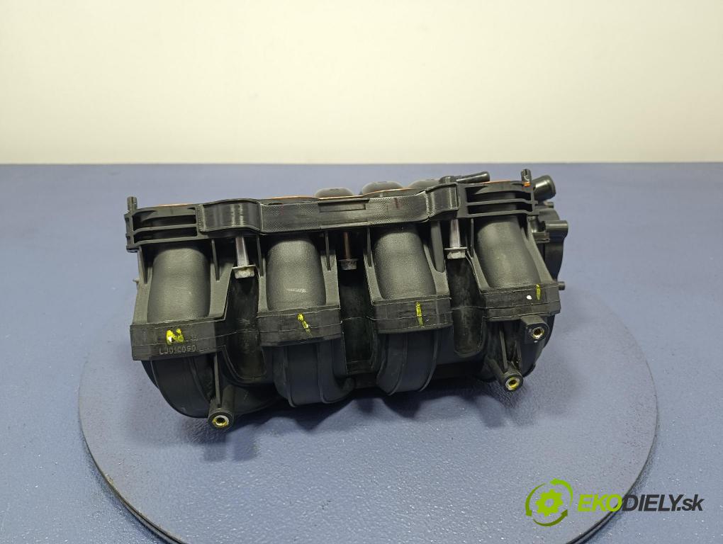 Hyundai I20 2022 potrubí Sání: