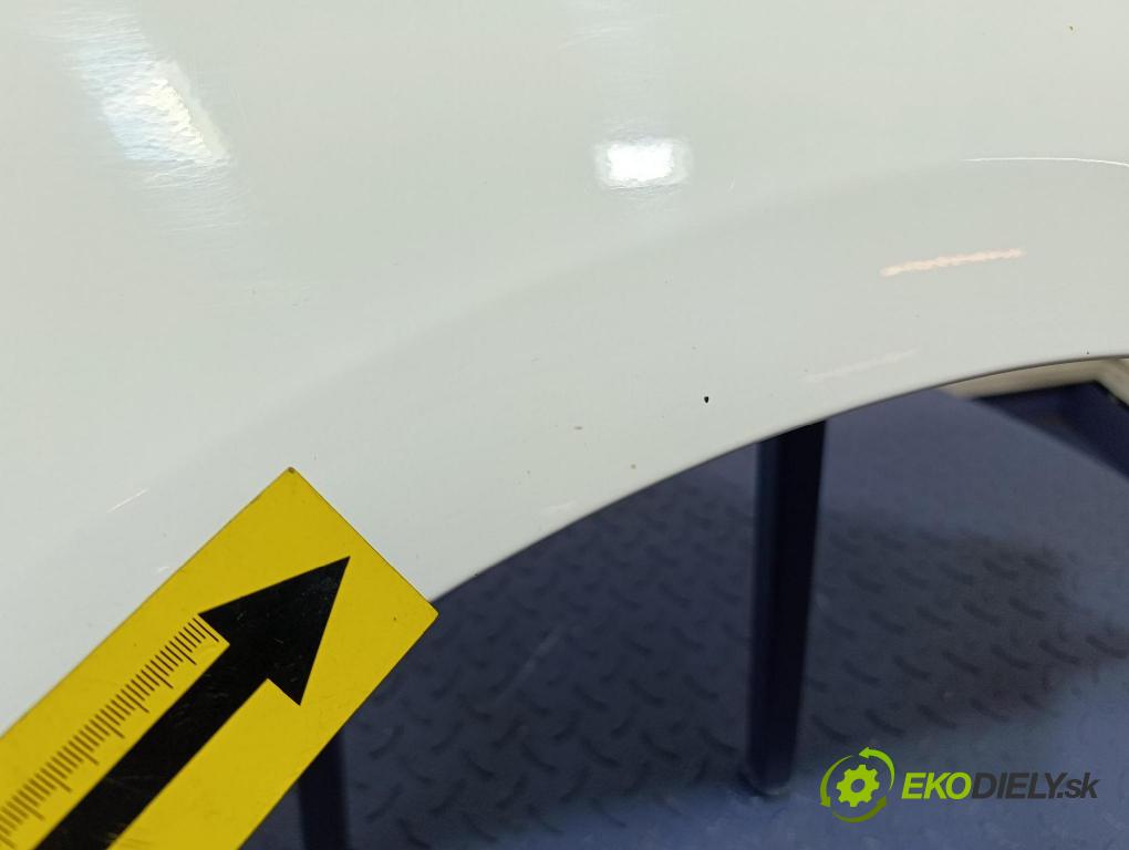 Citroen C4 2013 blatnik před v pravo: