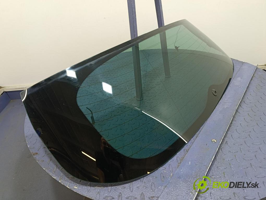 Citroen C4 2013 sklo zadní