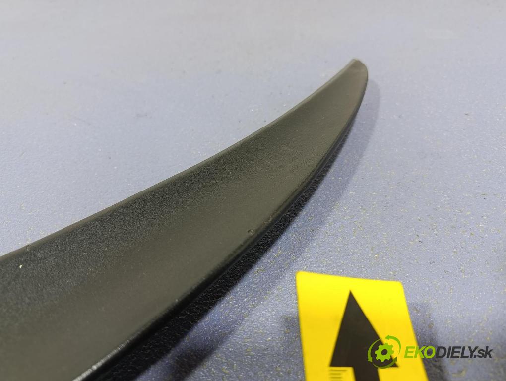 Bmw X6 0 Spoiler: