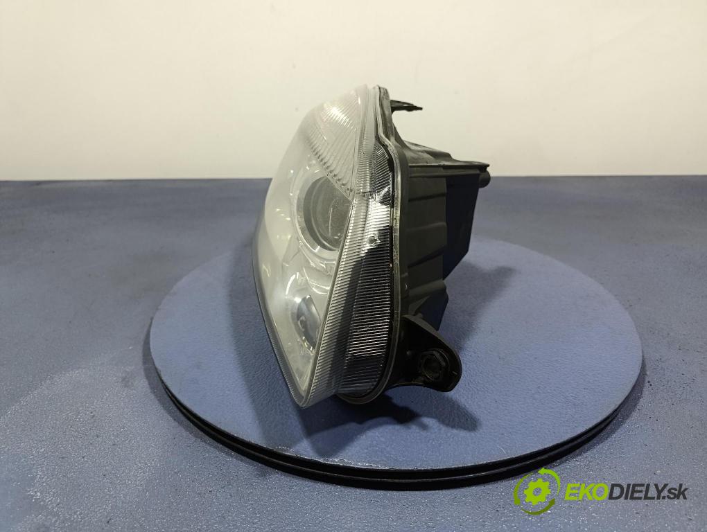 Skoda Fabia 2009 světlo v pravo: 247832-00