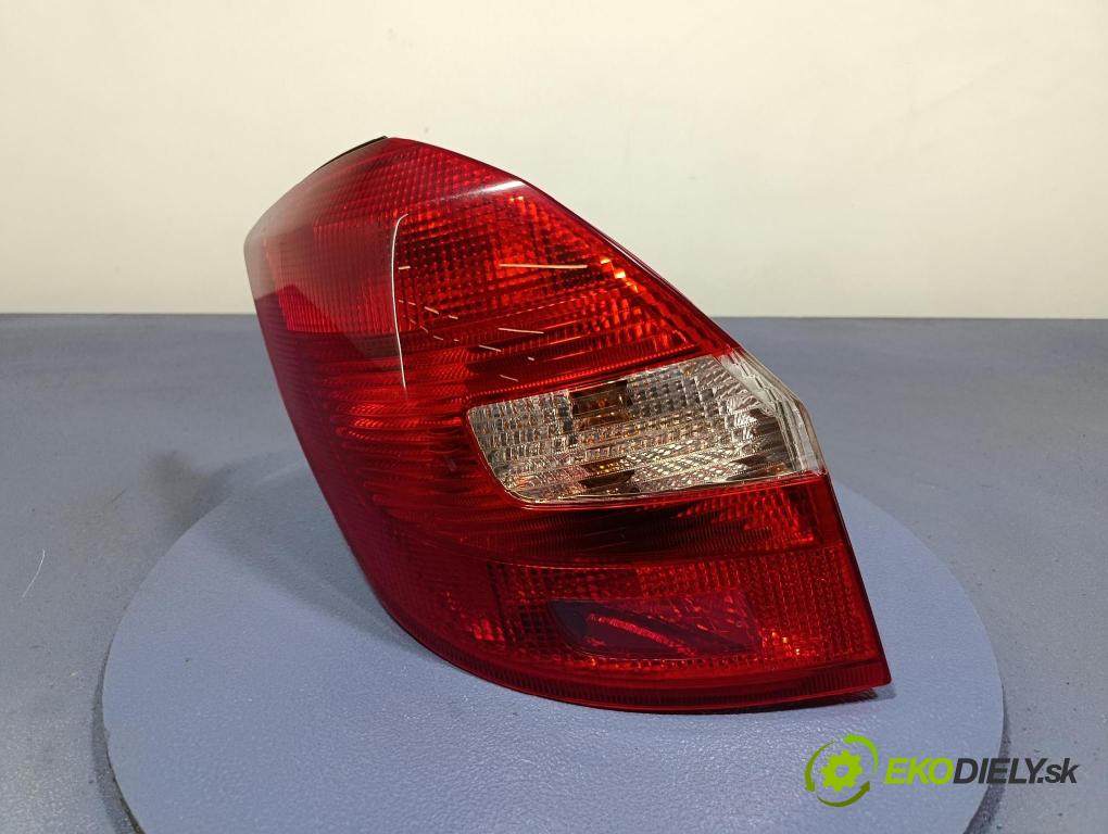 Skoda Fabia 2009 svetlo / reflektor zad ľavá Vonkajsia: 5J6945095