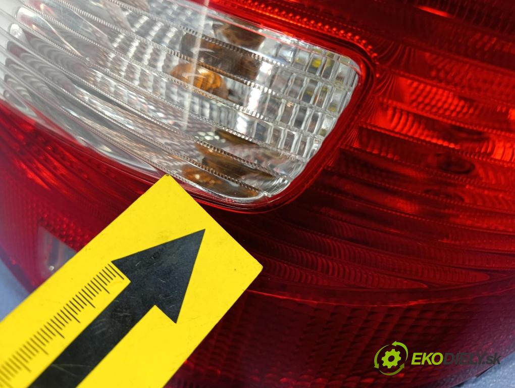 Skoda Fabia 2009 svetlo / reflektor zad Prava: Vonkajsia: 5J6945096