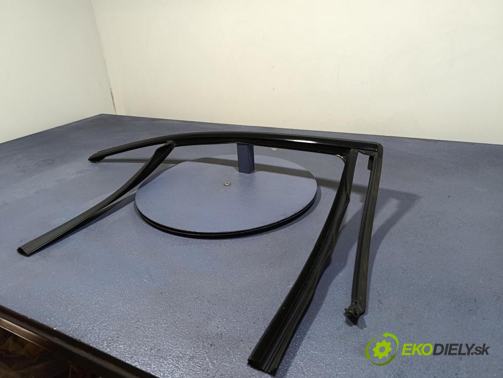Bmw Seria 5 0 lišta Dekoratívne: 5A058A2