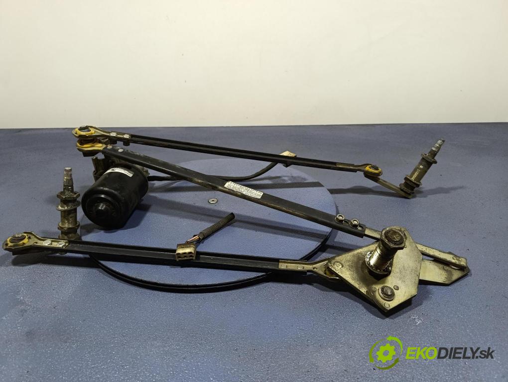 Maz 206 2008 mechanismus motorek Stěrače: před A12-100.1