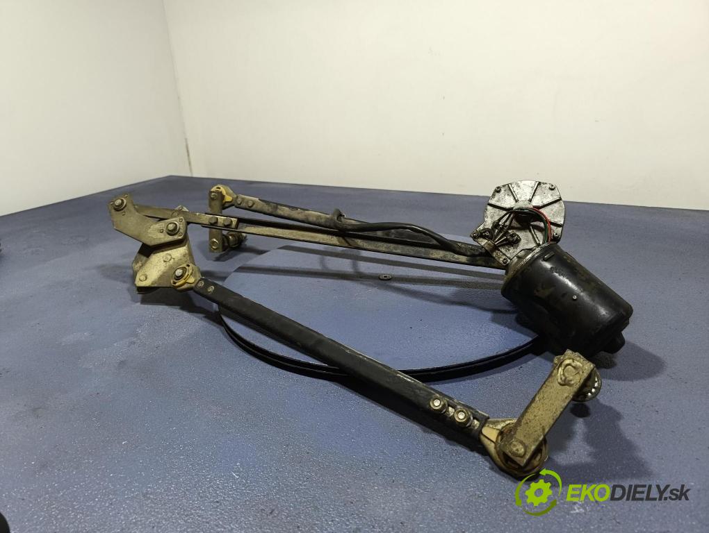 Maz 206 2008 mechanismus motorek Stěrače: před A12-100.1
