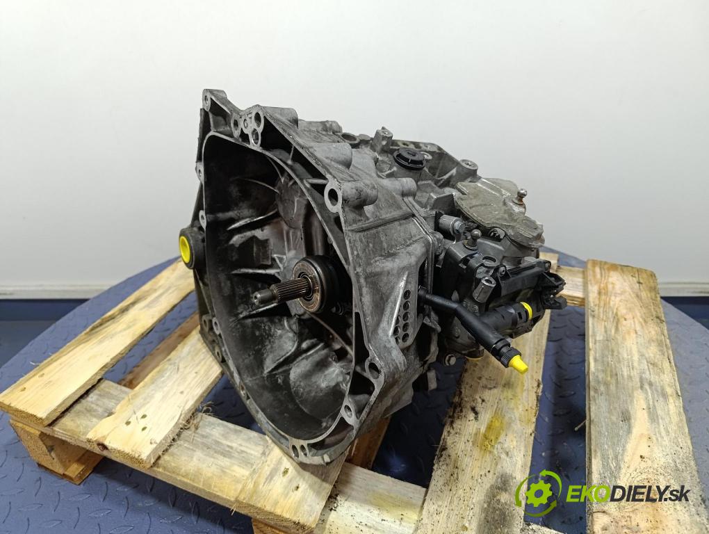 Citroen C4 2013 prevodovka Manualna 20EA08