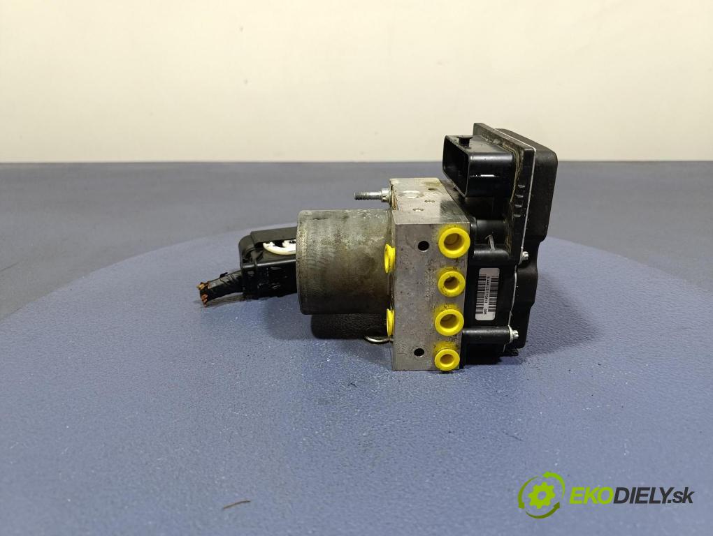 Citroen C4 2013 čerpadlo ABS x 9677024980