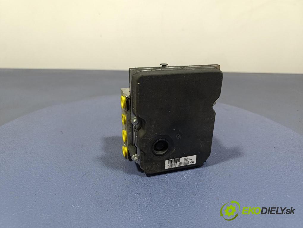 Citroen C4 2013 čerpadlo ABS x 9677024980