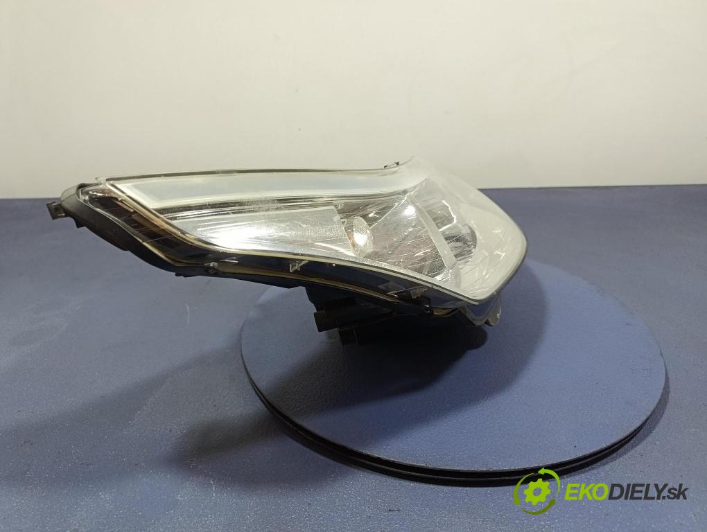 Citroen C4 2006 světlo v pravo: 9646893880