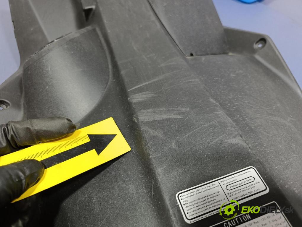 Kymco Agility 2025 kryt Plast: Interiéry: 81131-AKC6-E000