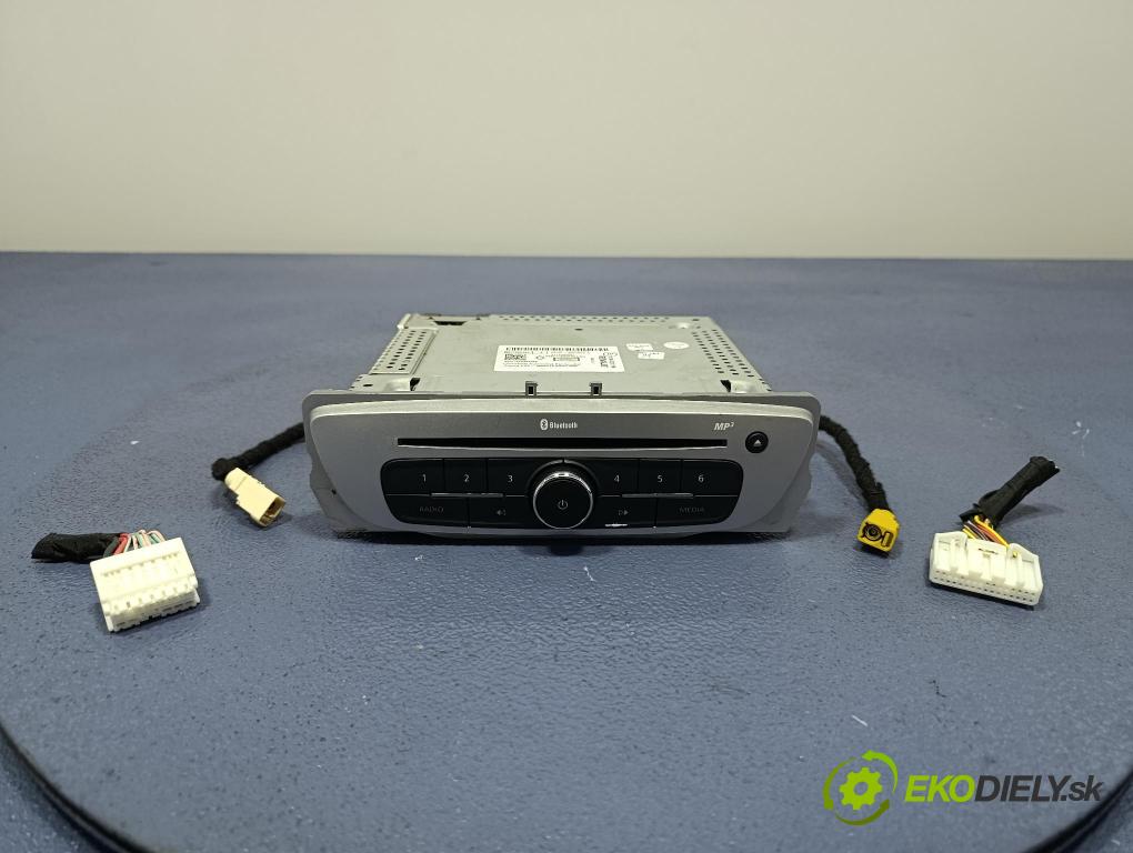 Renault Megane 2014 Radio I Navigácia: 281152506R