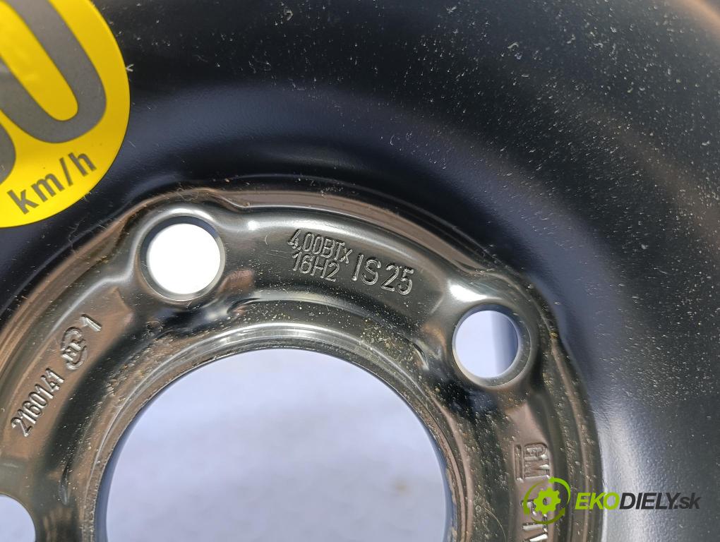 Opel Astra 2015 kolo Přístupné