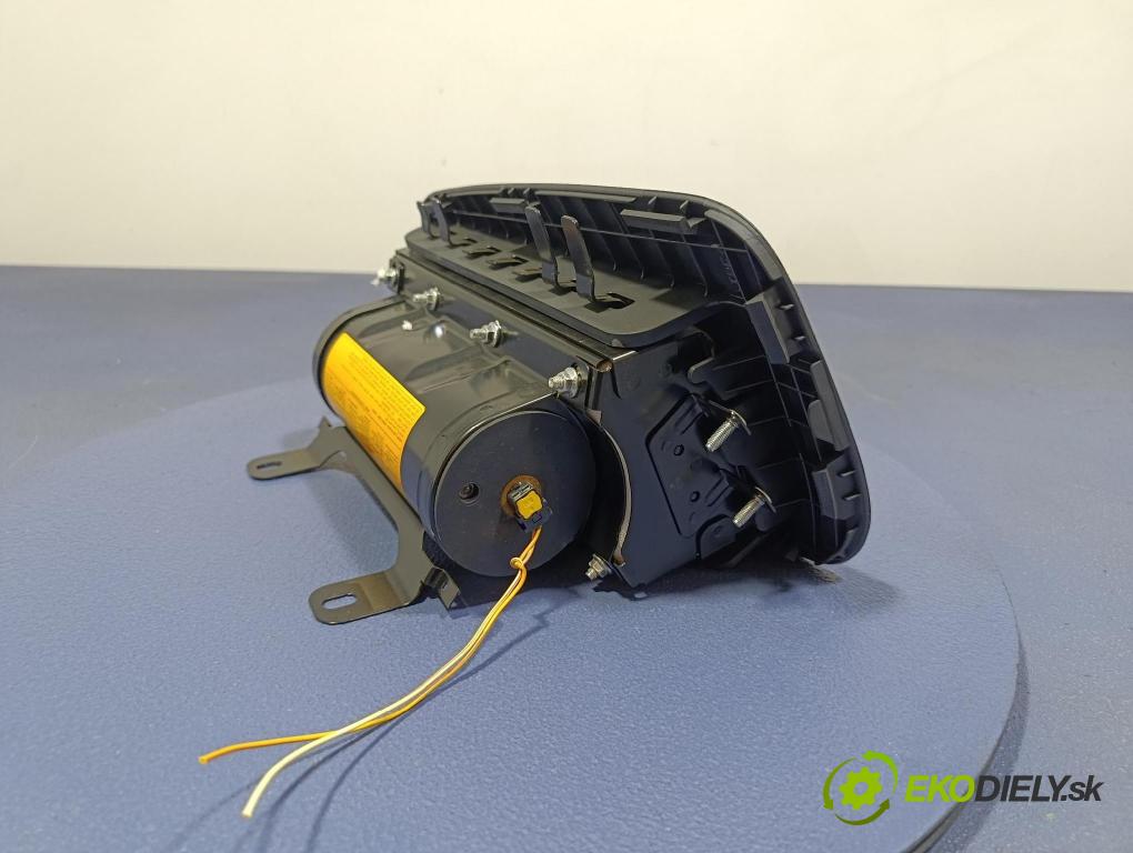 Kia Sportage 2008 Airbag: Cestujúcí: x 84530-07XXX