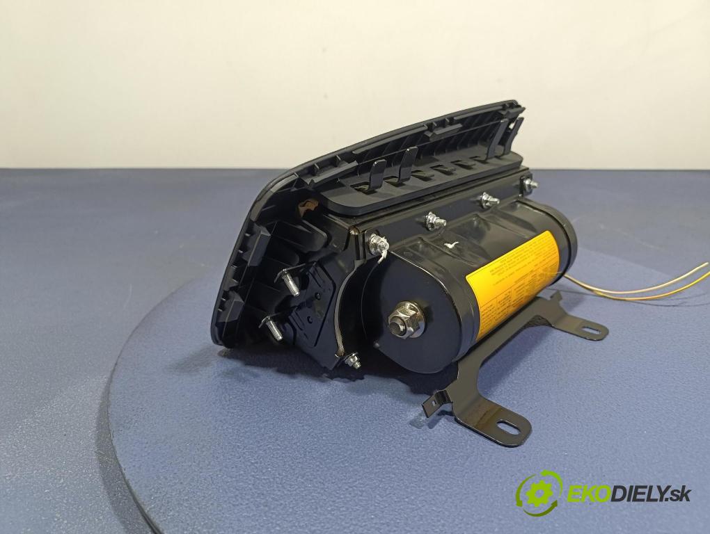 Kia Sportage 2008 Airbag: Cestujúcí: x 84530-07XXX