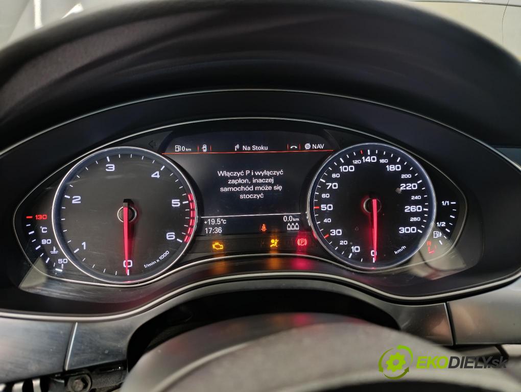 Audi A6 2014 Přístrojová deska 4G8920932S