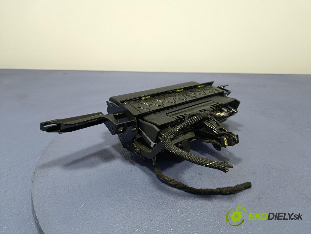 Audi A6 2014 displej Radio / GPS 4G1919601N
