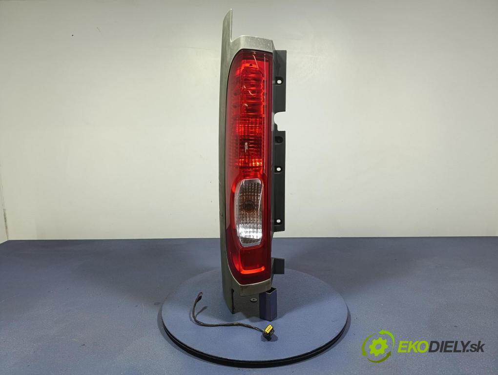 Opel Vivaro 2012 světlo Zad: levá Mimo: 93854431