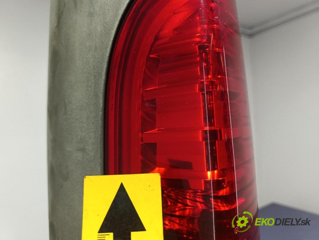 Opel Vivaro 2012 světlo Zad: levá Mimo: 93854431