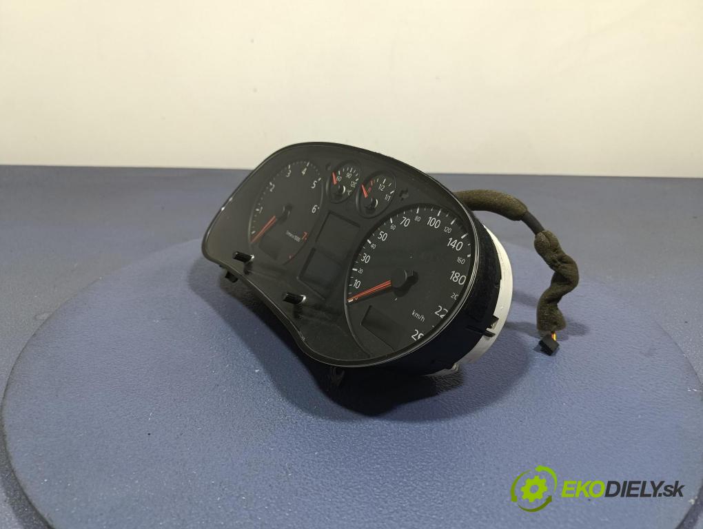 Audi A3 2003 Přístrojová deska 8L0920900L