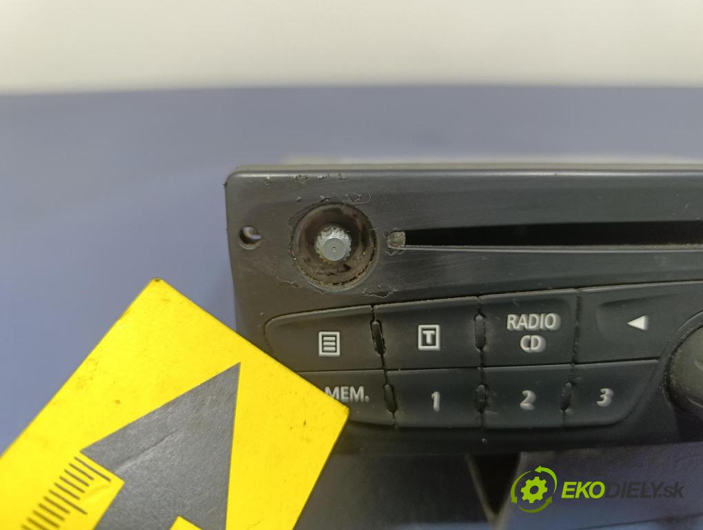 Opel Vivaro 2012 Radio I Navigace: 281158338R